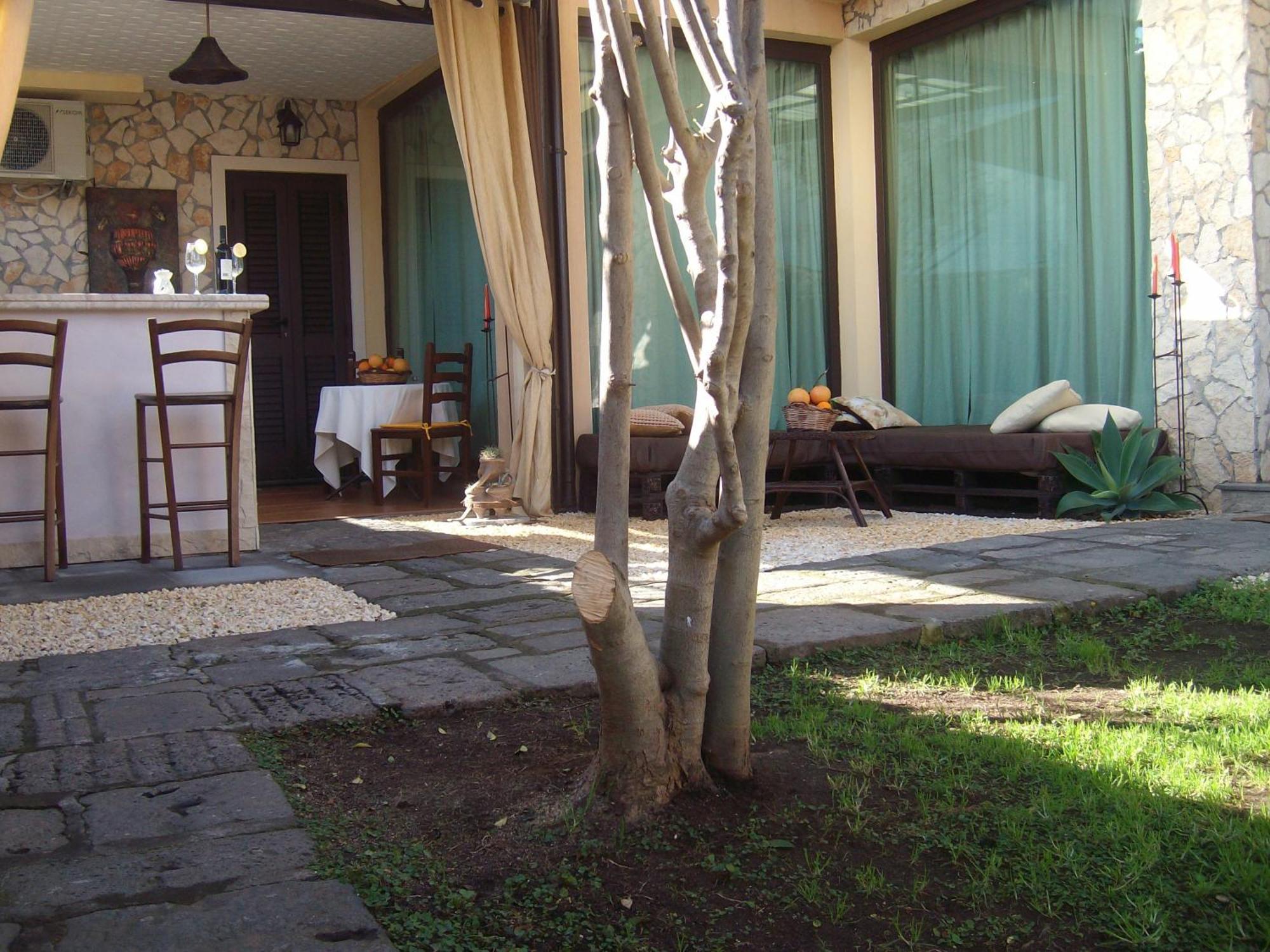 Villa Singola -Sole-Luna-Casavilladusoleil Acireale Exteriör bild