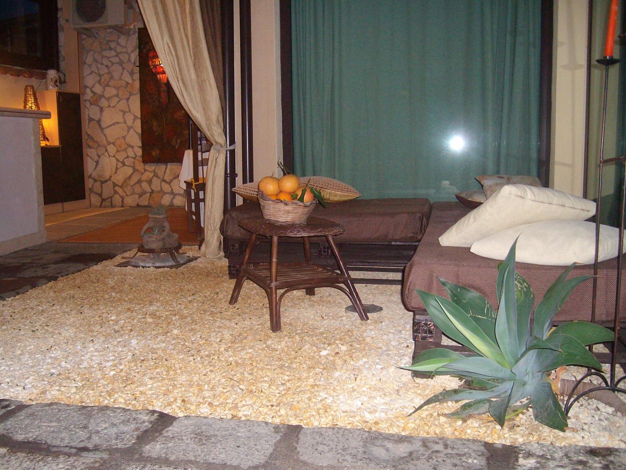 Villa Singola -Sole-Luna-Casavilladusoleil Acireale Exteriör bild
